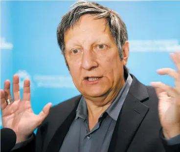  ?? PHOTO JEAN-FRANÇOIS DESGAGNÉS ?? Robert Lepage a indiqué, à l’occasion d’une conférence prononcée lors d’un déjeuner-causerie de la Chambre de commerce et d’industrie de Québec, que la campagne de financemen­t privée du Diamant avait atteint les 7 millions de dollars sur un objectif de 10 millions. Il a bon espoir d’atteindre cet objectif d’ici l’ouverture en septembre 2019.