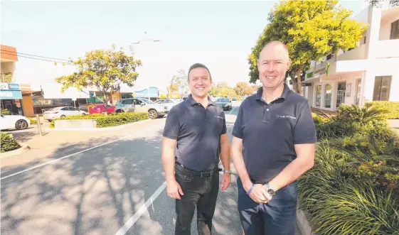  ?? Picture: MIKE BATTERHAM ?? Andrew Henderson and Ken Ray, the entreprene­urs behind Aged Care Reviews.