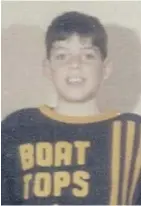  ??  ?? Steve Simmons as a 10-year-old in his first year of hockey.