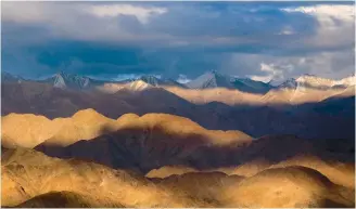  ??  ?? The majestic mountainsc­ape of Ladakh