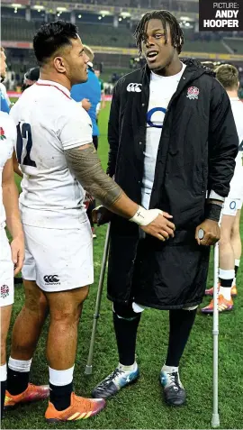  ??  ?? Helping hand: Tuilagi (left) consoles Itoje after the Dublin win