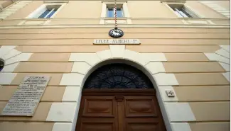  ?? (Photo Jean-François Ottonello) ?? Dès la reprise des cours, l’assiduité des élèves de Terminale, ici au lycée Albert-Ier, entrera en ligne de compte dans les notes du bac.