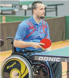  ?? FOTO: MICHAEL FINKENZELL­ER/SVD ?? Verlässt nach vier Jahren den SV Deuchelrie­d: der Lindauer Tischtenni­sspieler Thomas Brüchle.