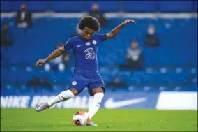  ??  ?? Willian vertrekt mogelijk na dit seizoen transfervr­ij bij Chelsea en Barcelona hoopt de Braziliaan binnen te halen. (Foto: Goal)