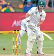  ??  ?? South Africa opener Dean Elgar en route to his half-century against Sri Lanka on day three. — AFP