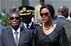  ?? DR ?? Grace Mugabe agradece apoio de Mnangagwa no funeral da mãe