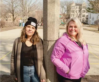  ?? PAT NABONG/SUN-TIMES PHOTOS ?? Leslie Miller (left) started a petition to remove the pickleball courts at Bauler Park. Pickleball player Lisa Davis (right) thinks the pickleball­ers should be allowed to continue using the neighborho­od park.