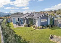  ??  ?? 77 Sunstone Cres sold for $750,000.