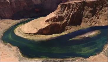  ??  ?? The Oculus Go offered 360-degree video of such iconic landmarks as the Grand Canyon.