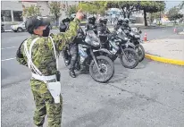  ?? HENRY LAPO / EXPRESO ?? Caso. En el Colegio Militar la diligencia inició casi seis horas después.