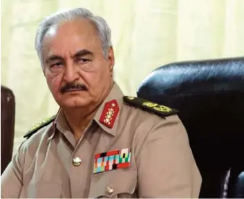  ?? DR ?? O marechal Khalifa Haftar é acusado pelo Governo da Líbia de “crimes de guerra”