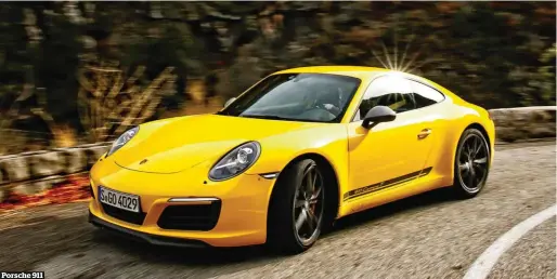  ??  ?? Porsche 911