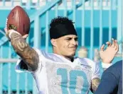  ?? TAIMY ALVAREZ/SUN SENTINEL ?? Dolphins wide receiver Kenny Stills spoke out against team owner Steve Ross for planning to host a fundraiser for President Donald Trump.