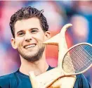  ??  ?? Thiem holte in seinem zweiten Kitz-Finale die „Goldene Gams“.