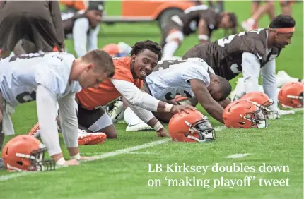  ?? KEN BLAZE/USA TODAY SPORTS ?? Among the new Browns players this season are, second and third from left, QB Tyrod Taylor and RB Carlos Hyde.