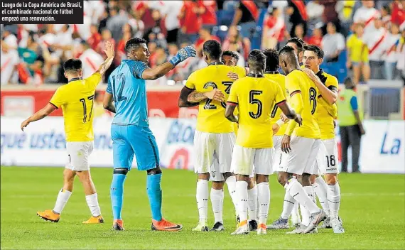  ?? Foto: Archivo / EFE ?? Luego de la Copa América de Brasil, el combinado nacional de fútbol empezó una renovación.