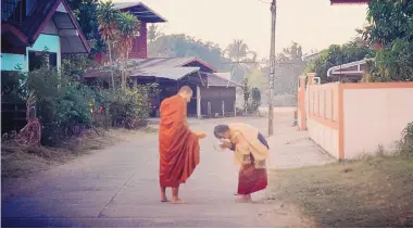  ?? COURTESY OF LAVA BUCKLEY ?? “The Three Day Nun” was filmed at a temple in Ubon Ratchathan­i, Thailand.