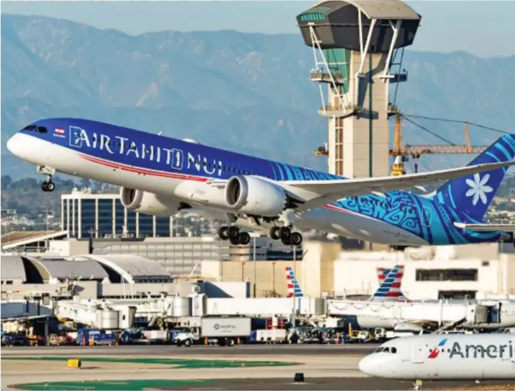  ??  ?? Air Tahiti Nui Boeing 787-9 Dreamliner takes off from Los Angeles Internatio­nal Airport.