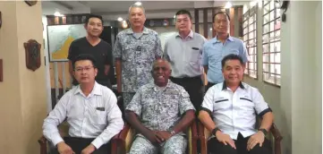  ??  ?? Ganesh (seated centre) with (seated from left) Paul Wong, James Leong and others during the courtesy call