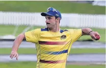  ?? PHOTO: GREGOR RICHARDSON ?? Chucker . . . Otago Volts batsman Hamish Rutherford fields the ball during a training session at the University of Otago Oval earlier this week.