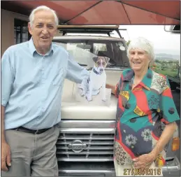  ?? PICTURE: DUNCAN GUY ?? TRUE TRAVELLERS: Robert and Rosemary Forrester beside their land vehicle, showing on image of Tara, the dog that sailed with them around the world and whose name is the title of their book.