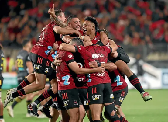  ?? GETTY IMAGES ?? The Crusaders celebrate their second straight Super Rugby Aotearoa title after beating the Chiefs in the final in Christchur­ch.