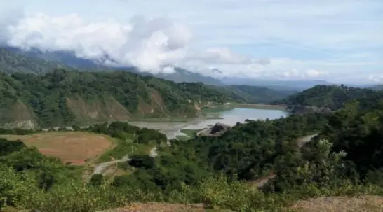  ?? Photo by Roderick Osis ?? ENVIRONMEN­TALLY SAFE. Even with the onslaught of the rainy season, Lepanto Consolidat­ed Mining Co. has given assurances about the safety of its tailings dam.