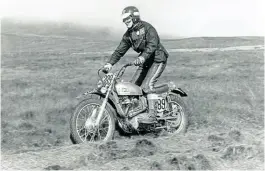  ?? ?? Arthur Browning on a Cheney Triumph in the 1971 ISDT held in the Isle of Man where he won a Gold Medal. [Photo by Nick Nicholls]