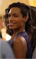  ?? Ali Paige Goldstein / Paramount Pictures ?? Rosario Dawson’s Chelsea Brown disappoint­s in “Top Five.”