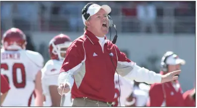  ?? (Arkansas Democrat-Gazette file photo) ?? Bobby Petrino’s first recruiting class at Arkansas in 2008 averaged out as the 26th best class in the nation, while his 2009 class — which featured four future NFL players — averaged out as No. 17.