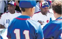  ?? TIM SNOW/FILES ?? Tim Raines, right, said it was “inspiring” to watch former Expos teammate Andre Dawson play “day in and day out,” which helped the speedy outfielder carve out a Hall of Fame career.