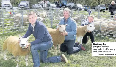  ??  ?? Waiting for judges Wallace Kennedy, Jim Kennedy and John Paterson
060517Catr­ine Agric_ 7