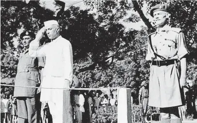  ?? FOTO PROFIMEDIA ?? Tohle Západ zvládl, myslí si autor. Píše se 15. srpen 1947, Britové odcházejí a premiérem nezávislé Indie se stává Džaváharlá­l Néhrú.
