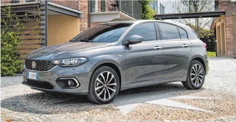  ?? FOTO: ALDO FERRERO ?? Preiswert statt protzig, solide statt supersport­lich: Das sind die Attribute, mit denen der neue Fiat Tipo punkten kann.