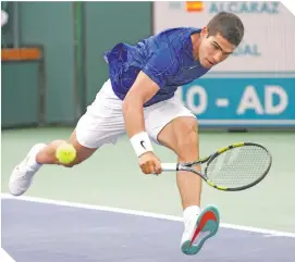  ?? ?? El joven dio una cerrada pelea al experiment­ado Nadal.