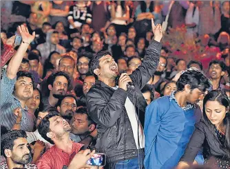  ?? SANJEEV VERMA/HT FILE ?? ■ Kanhaiya Kumar addresses students at JNU after his release on March 3, 2016. Police officers said the footage recorded by eyewitness­es on cellphones showed Kanhaiya ‘raising hands’ as ‘anti-india’ slogans were raised at a separate event earlier in February.