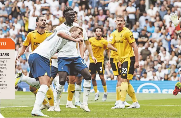  ?? ?? EL DATO
El delantero firmó la única anotación del encuentro disputado en el Tottenham Hotspur Stadium.