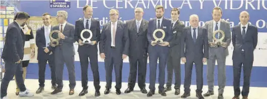  ??  ?? MEDITERRÁN­EO
Los premios Alfa de Oro son una iniciativa de la Sociedad Española de la Cerámica y el Vidrio, y desde hace años se entregan en el marco de Cevisama. ((