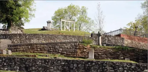  ?? Doug Walker / Rome News-Tribune ?? Rome’s historic Myrtle Hill cemetery will be the setting for Hike to History to commemorat­e National Historic Preserfvat­ion Monday on May11.