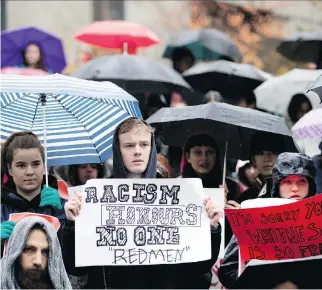  ?? ALLEN McINNIS ?? Hundreds of students protested the McGill Redmen name on Wednesday. “It’s empowering as an Indigenous student to see all these people working together,” said organizer and McGill student Tomas Jirousek.