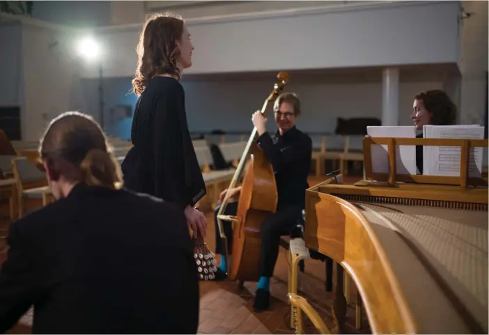  ?? FOTO: JONTE KNIF ?? Ensemble Gamut inleder folkmusikf­estivalen Rotfest med en konsert i Esbo domkyrka på annandag påsk.