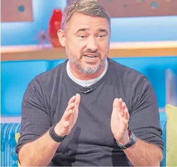  ??  ?? DEJA VU: Stephen Hendry returns to action against Matthew Selt tonight.