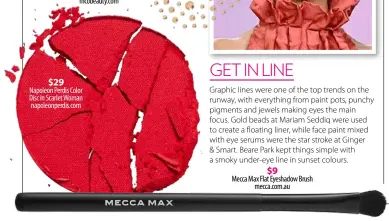  ??  ?? $29 Napoleon Perdis Color Disc in Scarlet Woman napoleonpe­rdis.com $9
Mecca Max Flat Eyeshadow Brush mecca.com.au