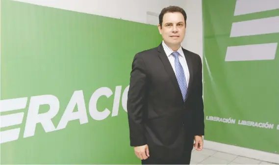  ?? “Estamos muy dispuestos a votar la reforma fiscal en el entendido de que podamos plantear nuestras mociones, dentro del procedimie­nto de la vía rápida”, dijo Carlos Ricardo Benavides, jefe de fracción entrante del PLN. Gerson Vargas/La República ??