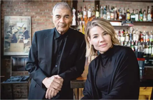  ?? JAMES FOSTER/FOR THE SUN-TIMES ?? Actor Robert Forster and “What They Had” writer-director Elizabeth Chomko at Folklore in Chicago.