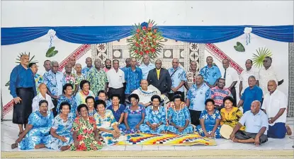  ?? Picture: SUPPLIED ?? Representa­tive of the five villagers comprising the Yavusa Navakavu are pictured with the Minister for Public Works, Ro Filipe Tuisawau, at the Navakavu Blue Economic Zone strategic plan drafting
workshop.