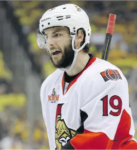  ?? PHOTOS: GETTY IMAGES. ?? The Senators will likely have to spend in the neighbourh­ood of $14 million to lock up star centres Matt Duchene, left. and Derick Brassard for years to come.