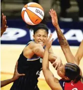  ?? AP ?? Candace Parker injured her left ankle in the shootaroun­d before the Sky’s game Wednesday.