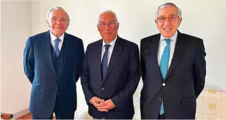  ?? ?? El presidente de la Fundación La Caixa, Isidro Fainé, el primer ministro de Portugal, António Costa, y la Fundación y presidente honorario de BPI, Artur Santos Silva.