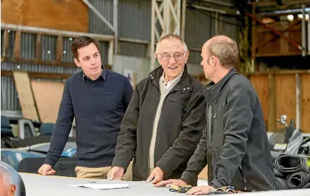  ?? VIRGINIA WOOLF / FAIRFAX NZ ?? Business mentor Jacob Klootwyk, centre, has been mentoring Caleb Hill, left and Ian Mortimer of Mortimer Upholstery and Marine Covers for the past three years. Left: Miles Maitland has been providing business advice for 14 years.